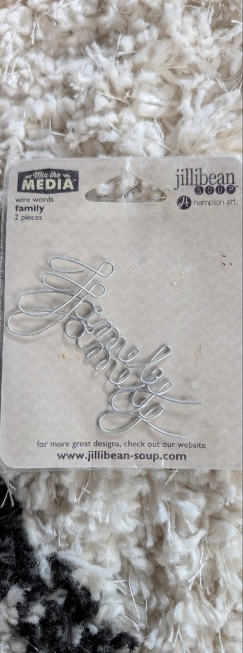 Wire Word Embellishments "family"